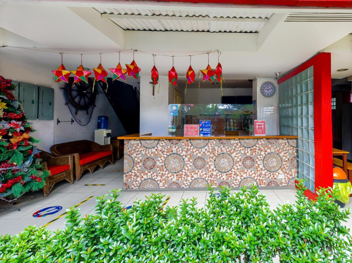 Oyo 842 City Smiles Apartelle San Juan  Экстерьер фото