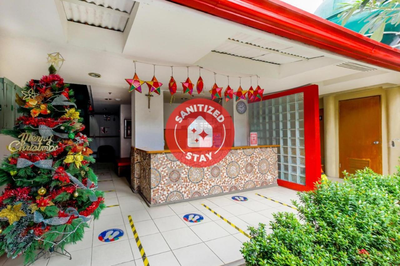 Oyo 842 City Smiles Apartelle San Juan  Экстерьер фото